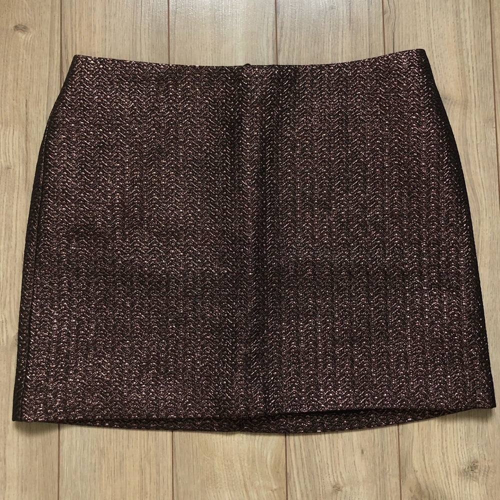 Women’s H&M Shiny metallic copper mini skirt size 6
